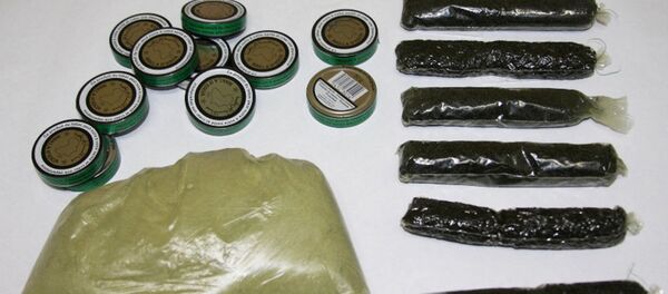 Насвай, конфискованный на границе - Sputnik Беларусь