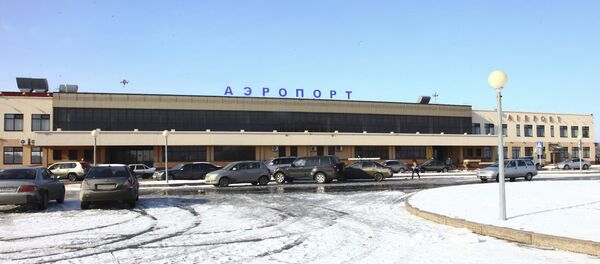 Здание аэропорта Рощино в Тюмени. Архивное фото Здание аэропорта Рощино в Тюмени. Архивное фото - Sputnik Беларусь