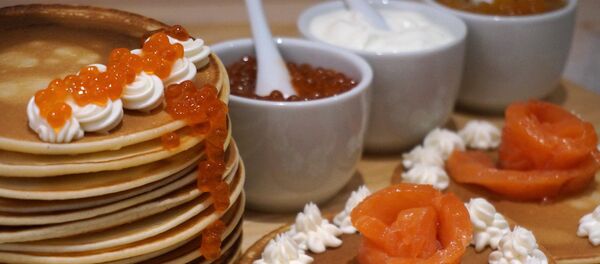 Блины с рыбой и икрой - Sputnik Беларусь
