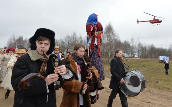 Праздничное шествие на Масленицу - Sputnik Беларусь