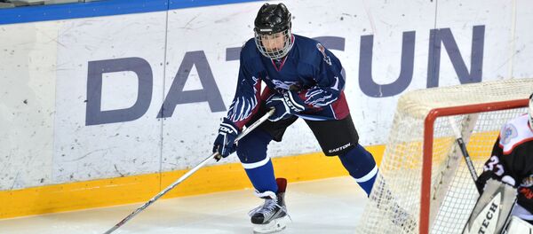 Николай Лукашенко в составе команды Грифоны - Sputnik Беларусь