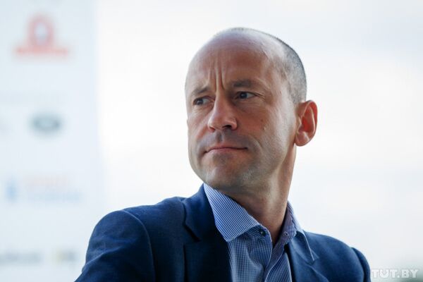 Генеральный директор Санта Бремор Александр Мошенский Генеральный директор Санта Бремор Александр Мошенский - Sputnik Беларусь