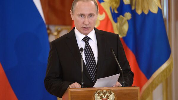 Президент России Владимир Путин на церемонии вручения знамени ВКС - Sputnik Беларусь
