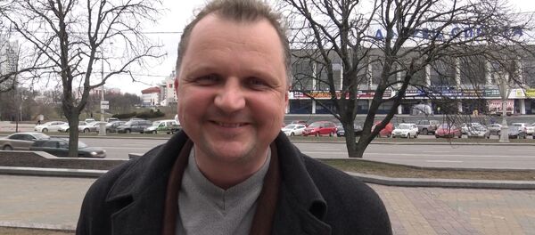 Для вселенной откажусь от мобильного: минчане о Часе Земли Для вселенной откажусь от мобильного: минчане о Часе Земли - Sputnik Беларусь