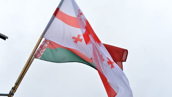 Флаги Грузии и Беларуси - Sputnik Беларусь