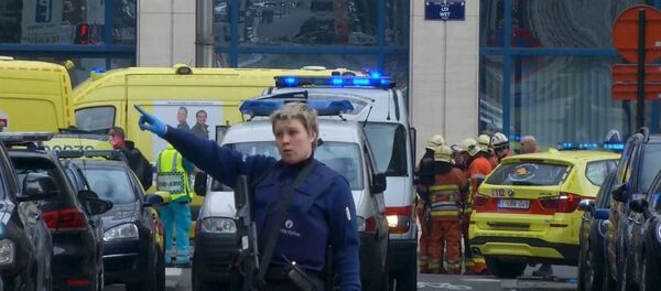 Бельгійская паліцыя каля станцыі метро ў Брусэлі Бельгійская паліцыя каля станцыі метро ў Брусэлі - Sputnik Беларусь