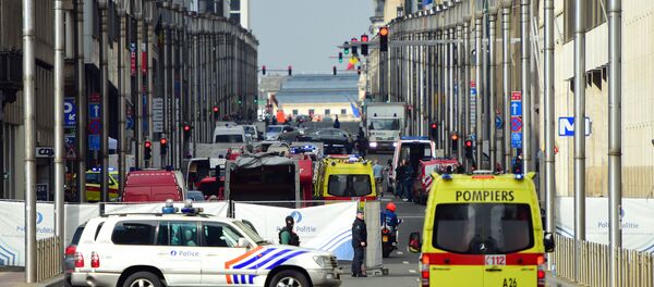 После взрыва возле станции Мальбек в Брюсселе - Sputnik Беларусь