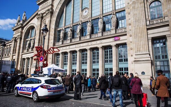 Усиление мер безопасности на Северном вокзале в Париже - Sputnik Беларусь