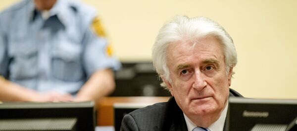 Экс-лидер боснийских сербов Радован Караджич в суде Международного уголовного трибунала по бывшей Югославии (МТБЮ) в Гааге, Нидерланды 24 марта - Sputnik Беларусь