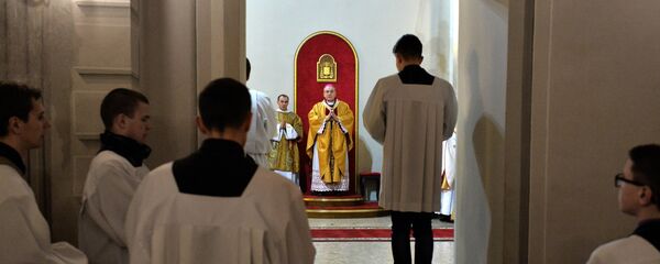 Митрополит Минско-Могилевский архиепископ Тадеуш Кондрусевич  - Sputnik Беларусь