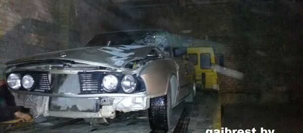 Автомобиль BMW, сбивший женщину в Бресте - Sputnik Беларусь