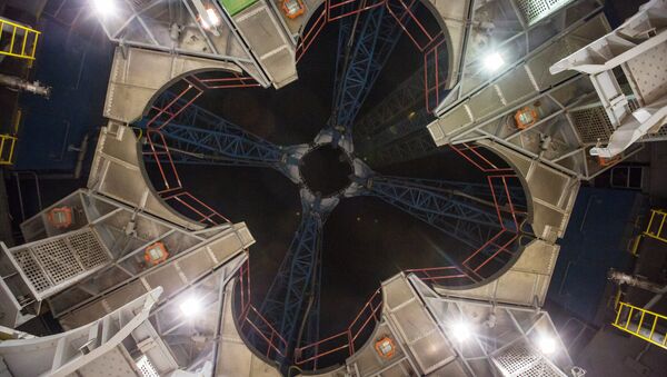 Вид на огневое кольцо стартового стола строящегося космодрома Восточный в Амурской области - Sputnik Беларусь