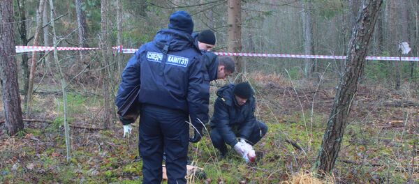 Следователи на месте обнаружения тела Юлии Балыкиной - Sputnik Беларусь