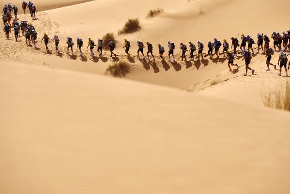 Песчаный марафон в Марокко - Sputnik Беларусь