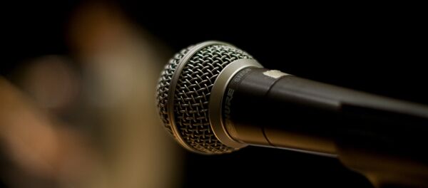 Микрофон. Архивное фото - Sputnik Беларусь