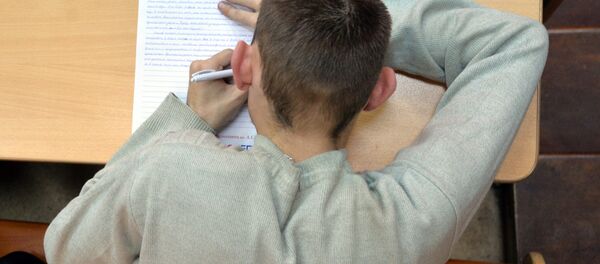 Участник акции Тотальный диктант, Архивное фото - Sputnik Беларусь