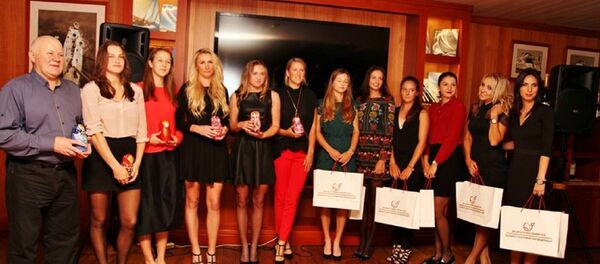 Женские сборные Беларуси и России по теннису - Sputnik Беларусь