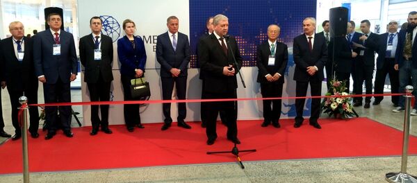 Вице-премьер Беларуси Владимир Семашко на открытии международной выставки Атомэкспо — Беларусь 2016 - Sputnik Беларусь