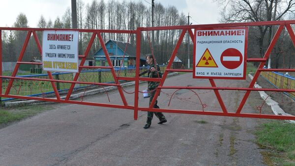 КПП Майдан на въезде в зону отчуждения вокруг Чернобыльской АЭС - Sputnik Беларусь