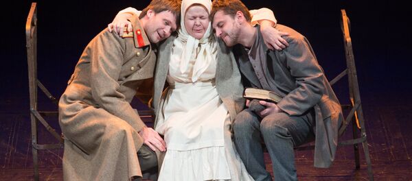 Спектакль по повести Максима Горецкого Две души в Купаловском театре. Спектакль по повести Максима Горецкого Две души в Купаловском театре. - Sputnik Беларусь