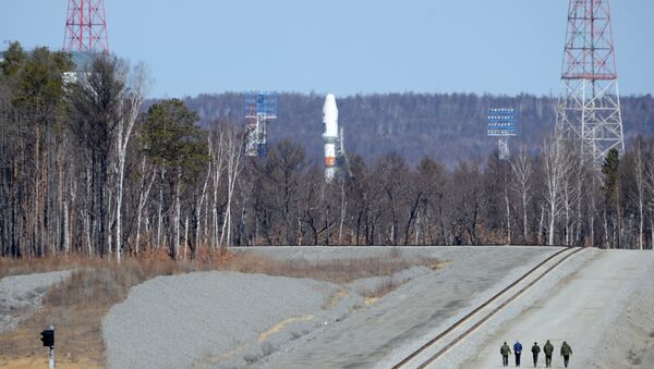 Первый запуск ракеты с нового российского космодрома Восточный перенесен - Sputnik Беларусь