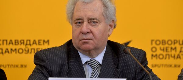 Президент Российского государственного гуманитарного университета Ефим Пивовар - Sputnik Беларусь