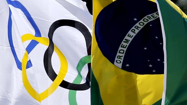 Олимпийский и бразильские флаги - Sputnik Беларусь