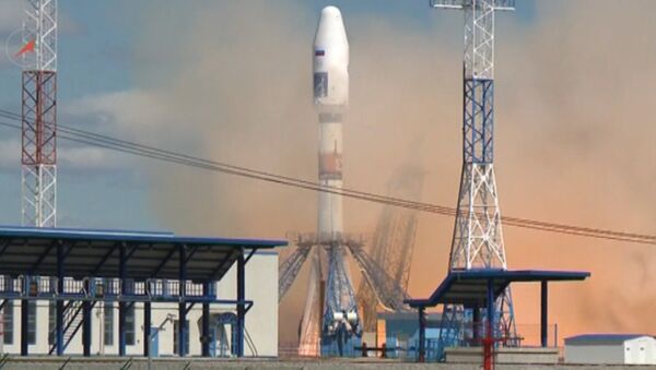 СПУТНИК_Кадры первого запуска ракеты со спутниками с космодрома Восточный - Sputnik Беларусь