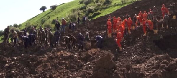 История спасения и смерти детей. Оползень в Сузаке - Sputnik Беларусь