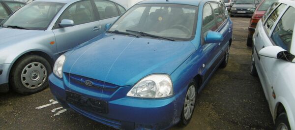 Угнанный автомобиль KIA Угнанный автомобиль KIA - Sputnik Беларусь