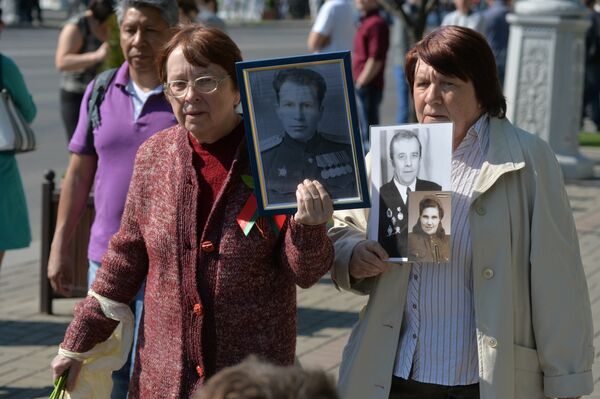 Участники акции памяти Беларусь помнит в Минске. Участники акции памяти Беларусь помнит в Минске. - Sputnik Беларусь