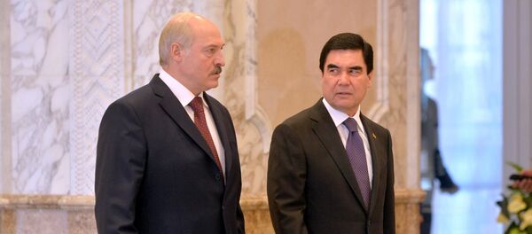Президент Туркменистана Гурбангулы Бердымухамедов и президент Беларуси Александр Лукашенко - Sputnik Беларусь