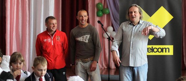 Чытаем па-беларуску з Velcom Чытаем па-беларуску з Velcom - Sputnik Беларусь