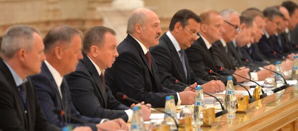 Алекандр Лукашенко на расширенном заседании Совмина - Sputnik Беларусь