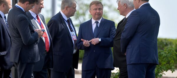 Перед началом заседания союзного Совмина Перед началом заседания союзного Совмина - Sputnik Беларусь