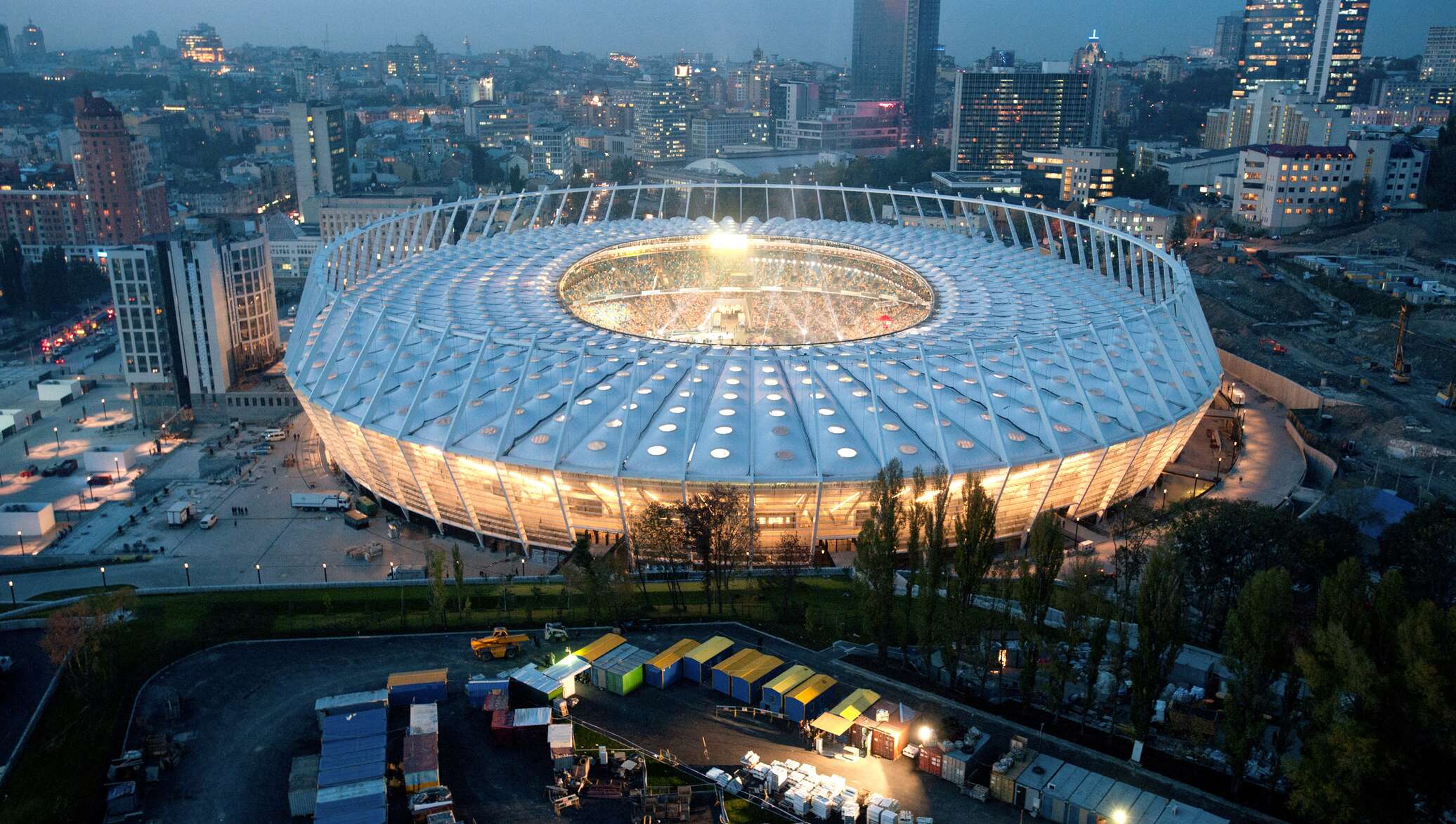 Стадионы украины