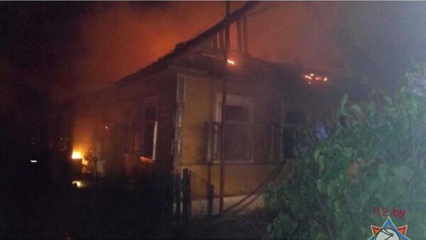 Пожар в жилом доме в Столбцовском районе - Sputnik Беларусь