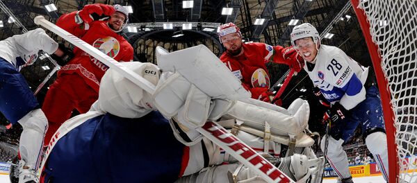 Взятие ворот сборной Франции на ЧМ по хоккею в России - Sputnik Беларусь