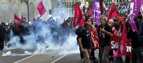 Акции протеста во Франции Акции протеста во Франции - Sputnik Беларусь