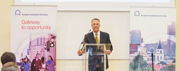 Рэктар ЕГУ Дэвід Полік Рэктар ЕГУ Дэвід Полік - Sputnik Беларусь