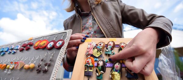 На выставке ремесленников, архивное фото На выставке ремесленников, архивное фото - Sputnik Беларусь