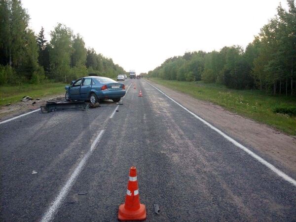 Фото с места аварии в Клецком районе. - Sputnik Беларусь