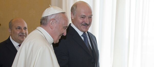 Папа Римский и президент Беларуси Александр Лукашенко - Sputnik Беларусь