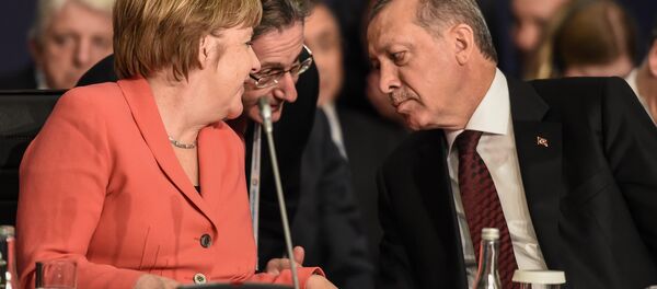 Ангела Меркель и Реджеп Эрдоган на Всемирном гуманитарном саммите - Sputnik Беларусь