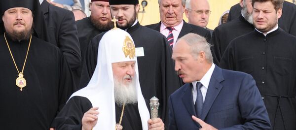 Патриарх Кирилл и президент Беларуси Александр Лукашенко в Минске Патриарх Кирилл и президент Беларуси Александр Лукашенко в Минске - Sputnik Беларусь
