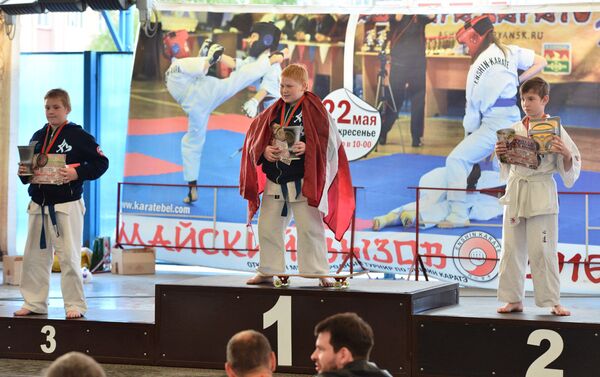На Майском вызове Латвию представлял рижский клуб Джосуи каратэ. С турнира бойцы привезли 5 медалей - Sputnik Беларусь