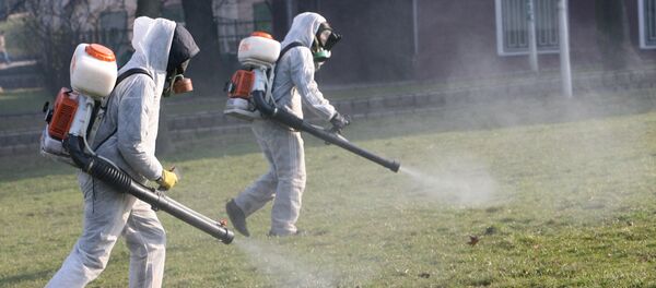 Противоклещевая обработка. Архивное фото - Sputnik Беларусь