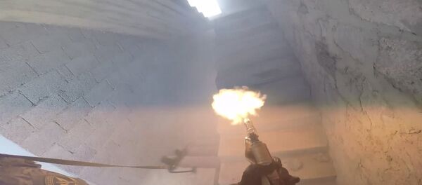 СПУТНИК_Спецназ взял штурмом захваченный боевиками дом на учениях ОДКБ в Армении - Sputnik Беларусь