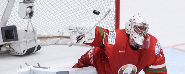 Вратарь сборной Беларуси Виталий Коваль Вратарь сборной Беларуси Виталий Коваль - Sputnik Беларусь