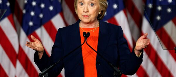 Фаворит Демократической партии на предстоящих президентских выборах в США Хиллари Клинтон Фаворит Демократической партии на предстоящих президентских выборах в США Хиллари Клинтон - Sputnik Беларусь
